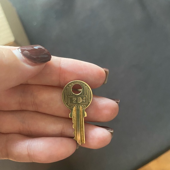 LV Lock #204 - Picture 7 of 8